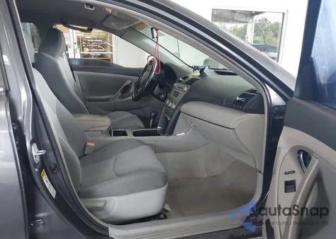 2008 Toyota Camry Se z USA, uszkodzony, nr VIN 4T1BE46K88U219881